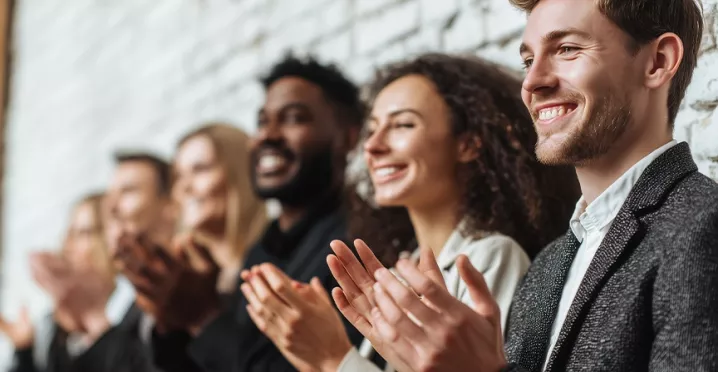 Employees recognizing each other 