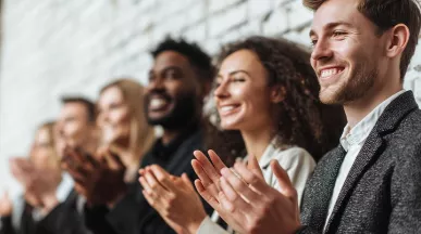 Employees recognizing each other 